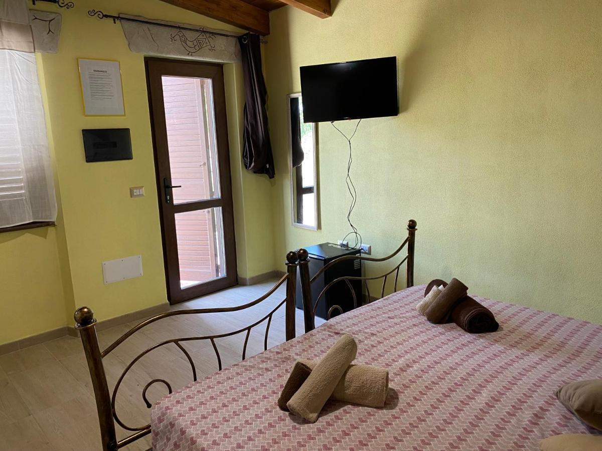 Agriturismo Abbalughente Sindia Екстериор снимка