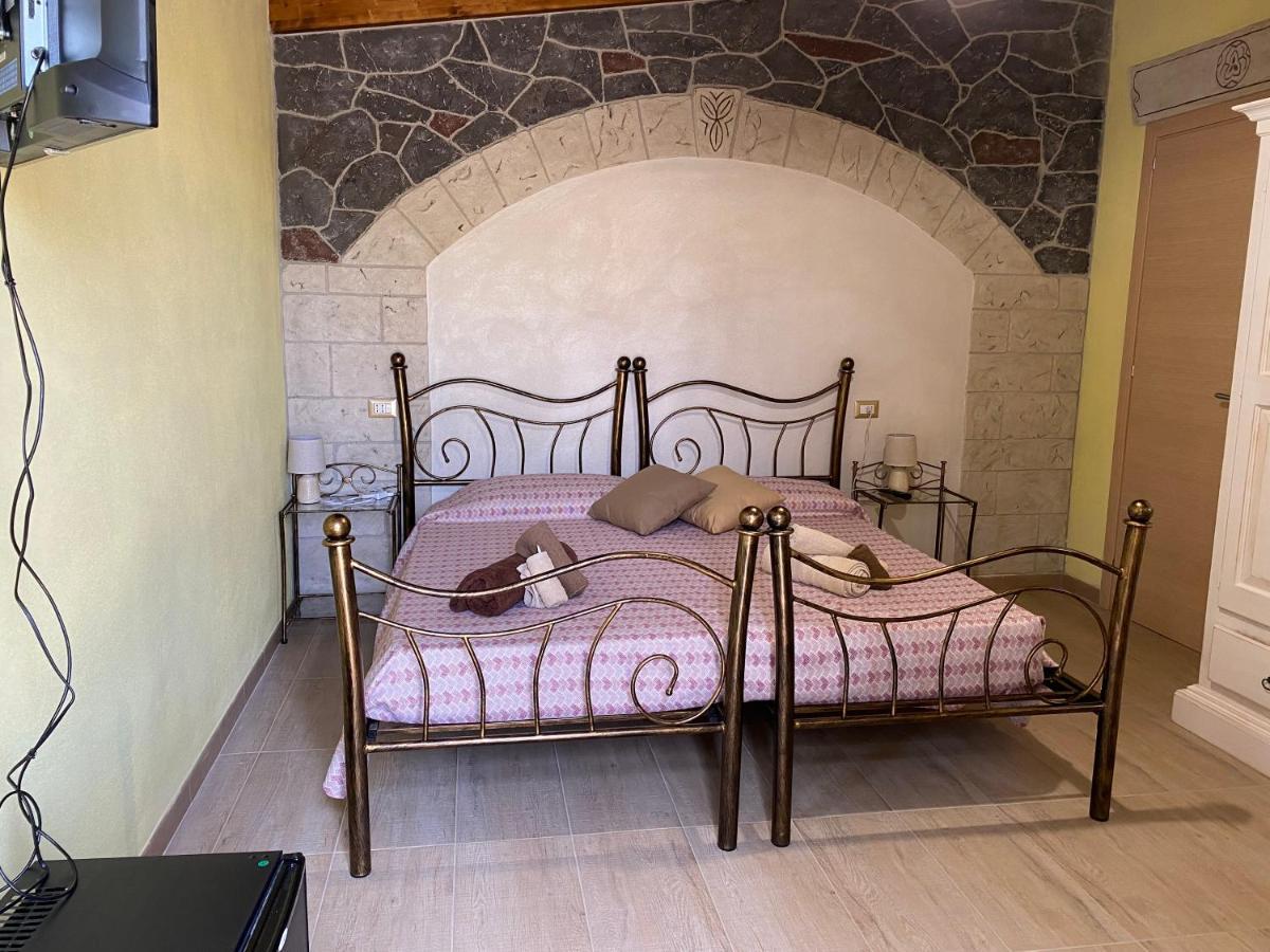 Agriturismo Abbalughente Sindia Екстериор снимка